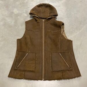 Powder River Outfitters Panhandle Slim Faux Shearling Hooded Vest Brown Womens